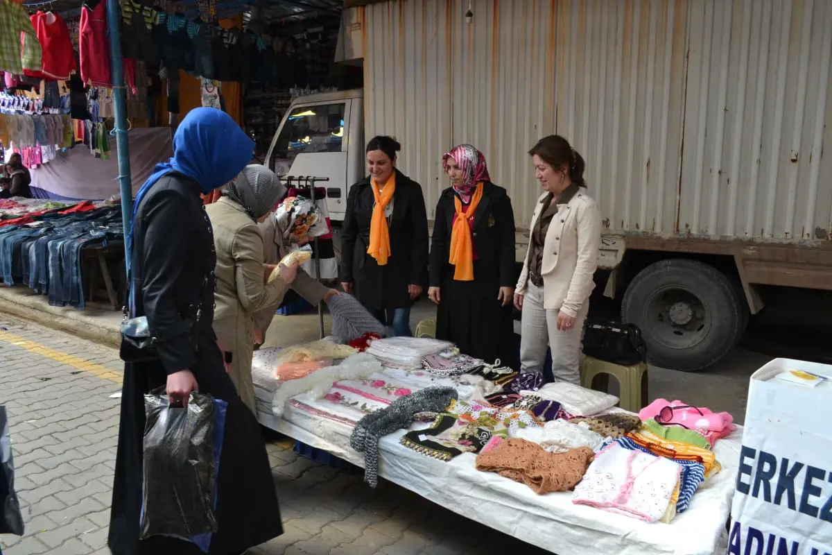 AK Parti Kadın Kolları'ndan Ev Hanımlarına Gelir İmkanı