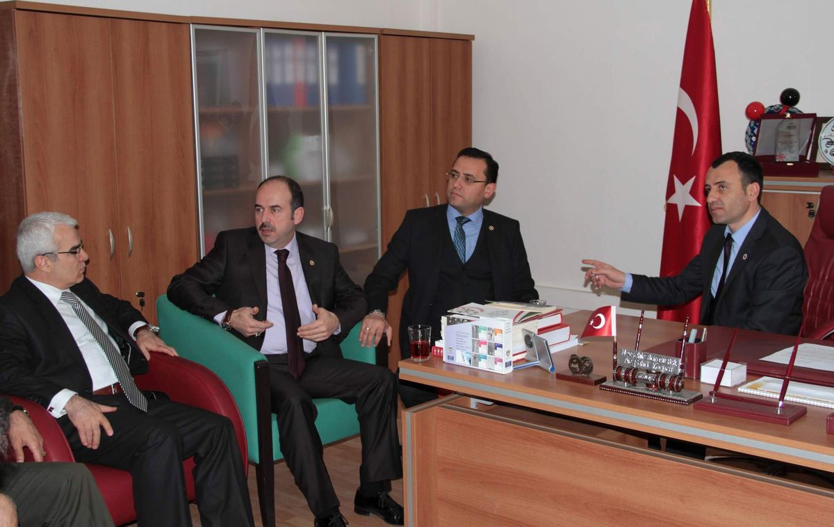 AK Parti Milletvekillerinden Nevşehir Barosuna Ziyaret
