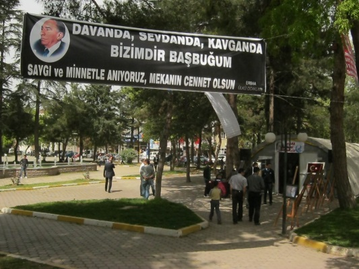Alparslan Türkeş Resim Sergisi