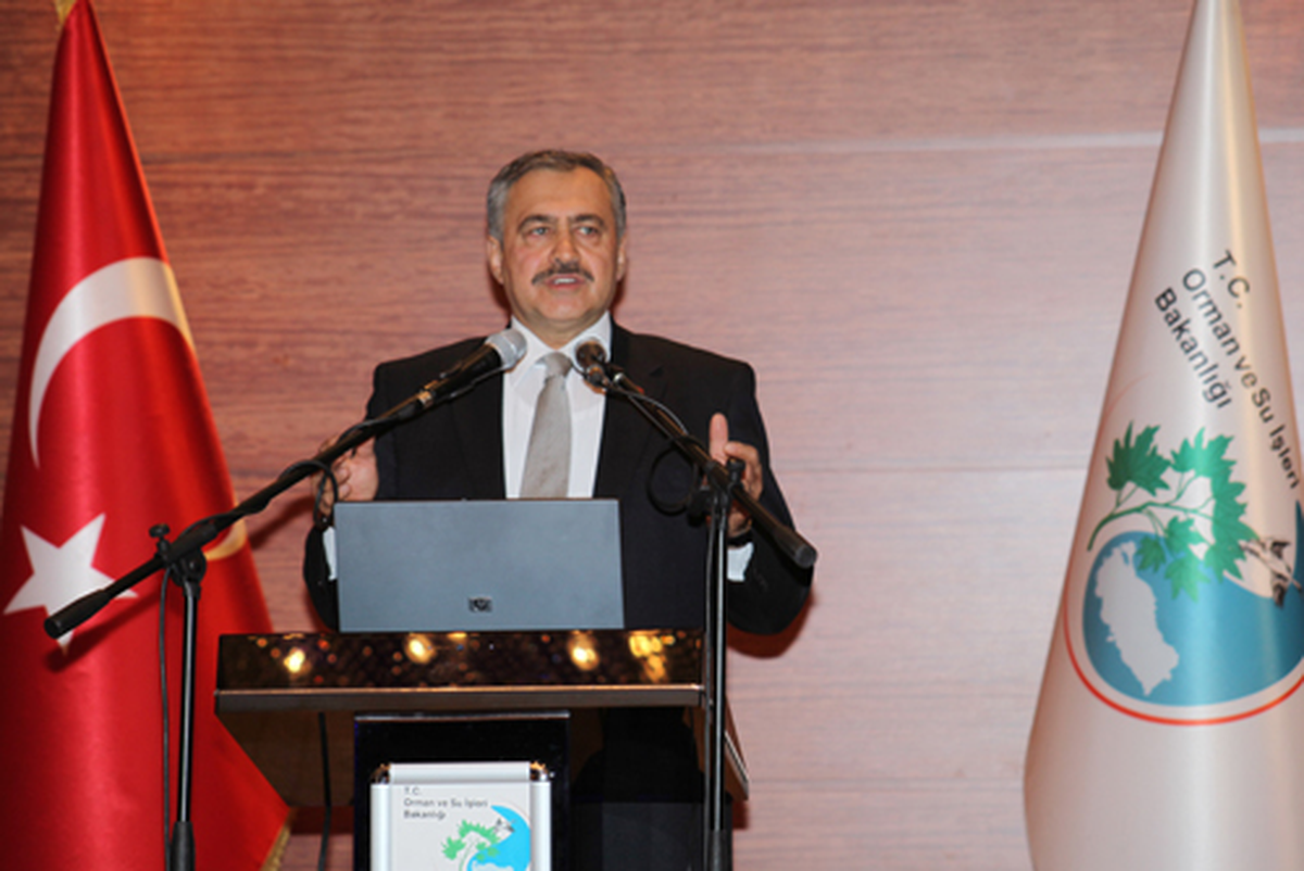 Bakan Eroğlu, Programına Kaldığı Yerden Devam Ediyor