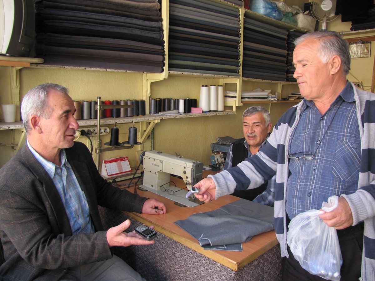 Hisarcık Eğitim Gönüllüleri Derneği 550 Zikirmatik Dağıttı