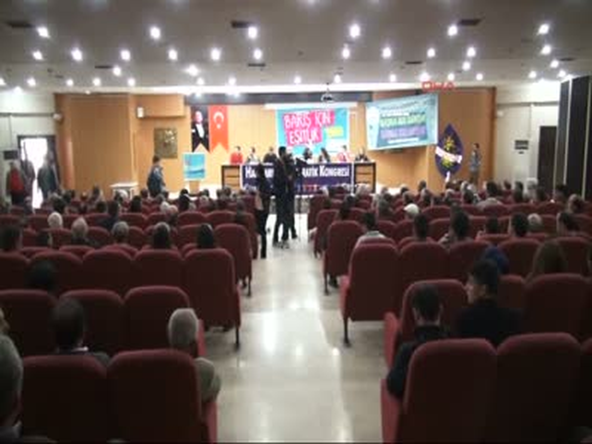 Savaş Baltalarını Toprağa Gömüyoruz