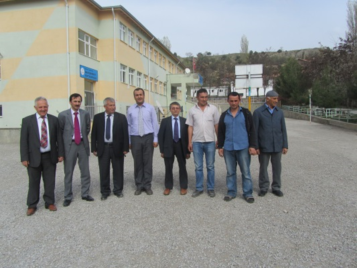 Milli Eğitim Şube Müdürlerinden Danişment Ortaokuluna Çıkarma