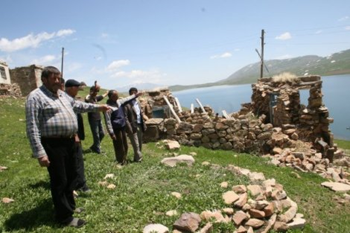 10 Bin Aile Köyüne Geri Dönmek İstiyor