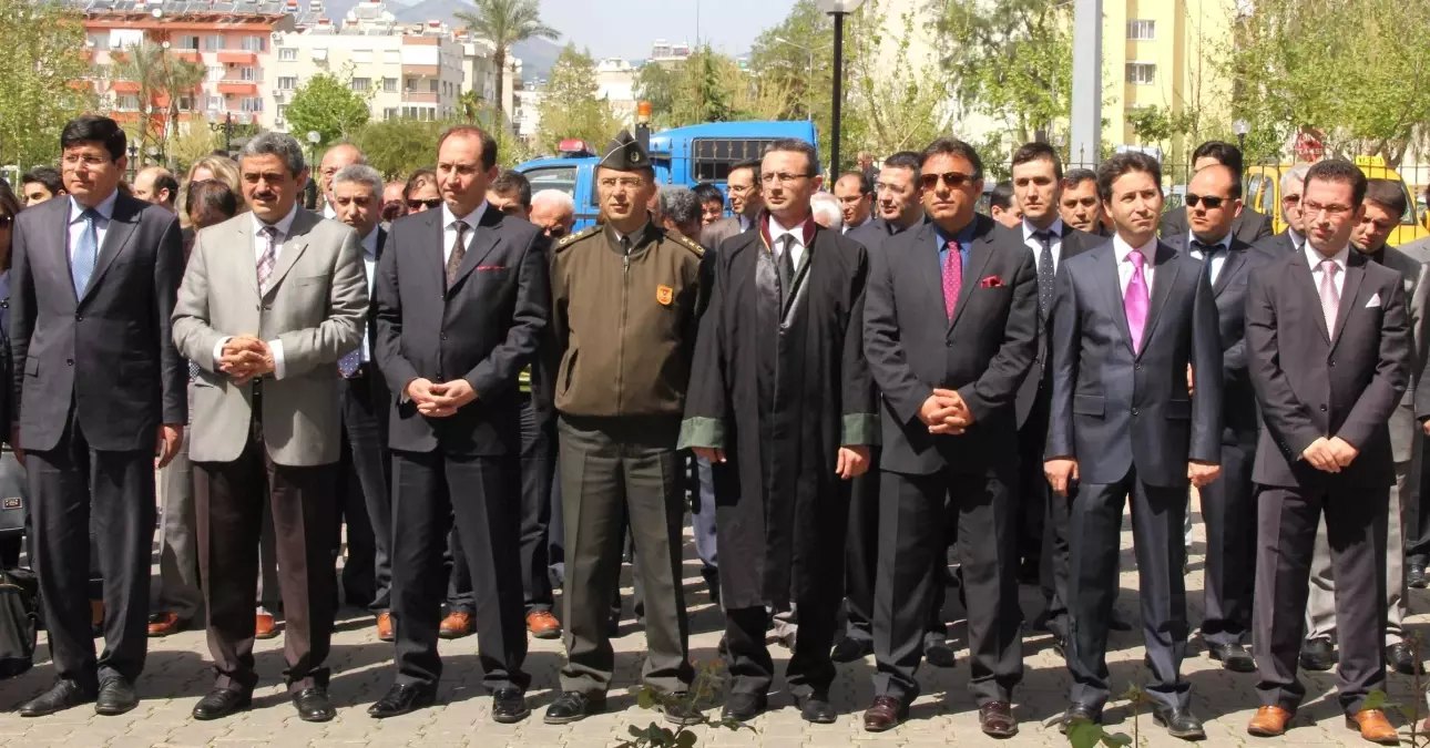 5 Nisan Avukatlar Günü Kutlandı