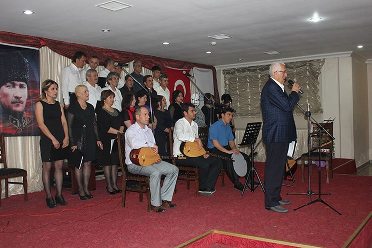 Akçakoca Kent Konseyi\'nden Türk Halk Müziği Ziyafeti