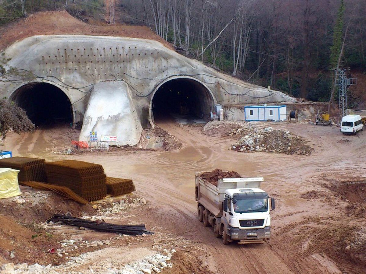 Avara Tünelinde 1 İşçi Ağır Yaralandı