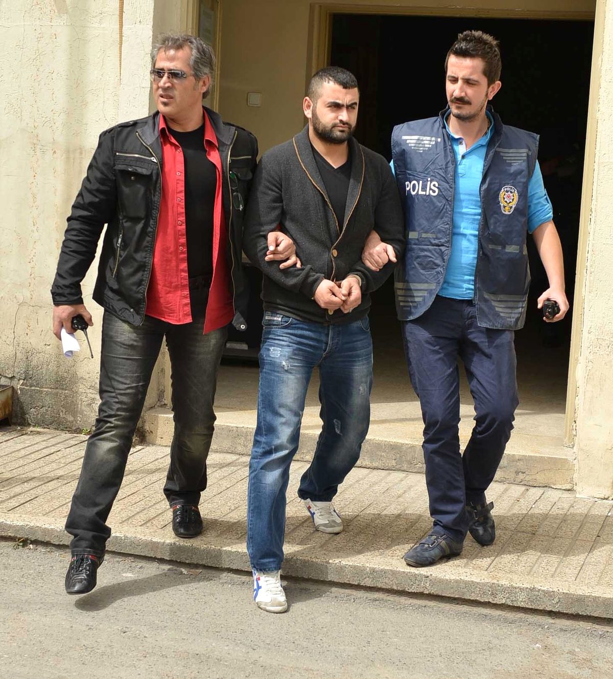 Bardaki Silahlı Kavga Şüphelileri Adliyeye Sevk Edildi