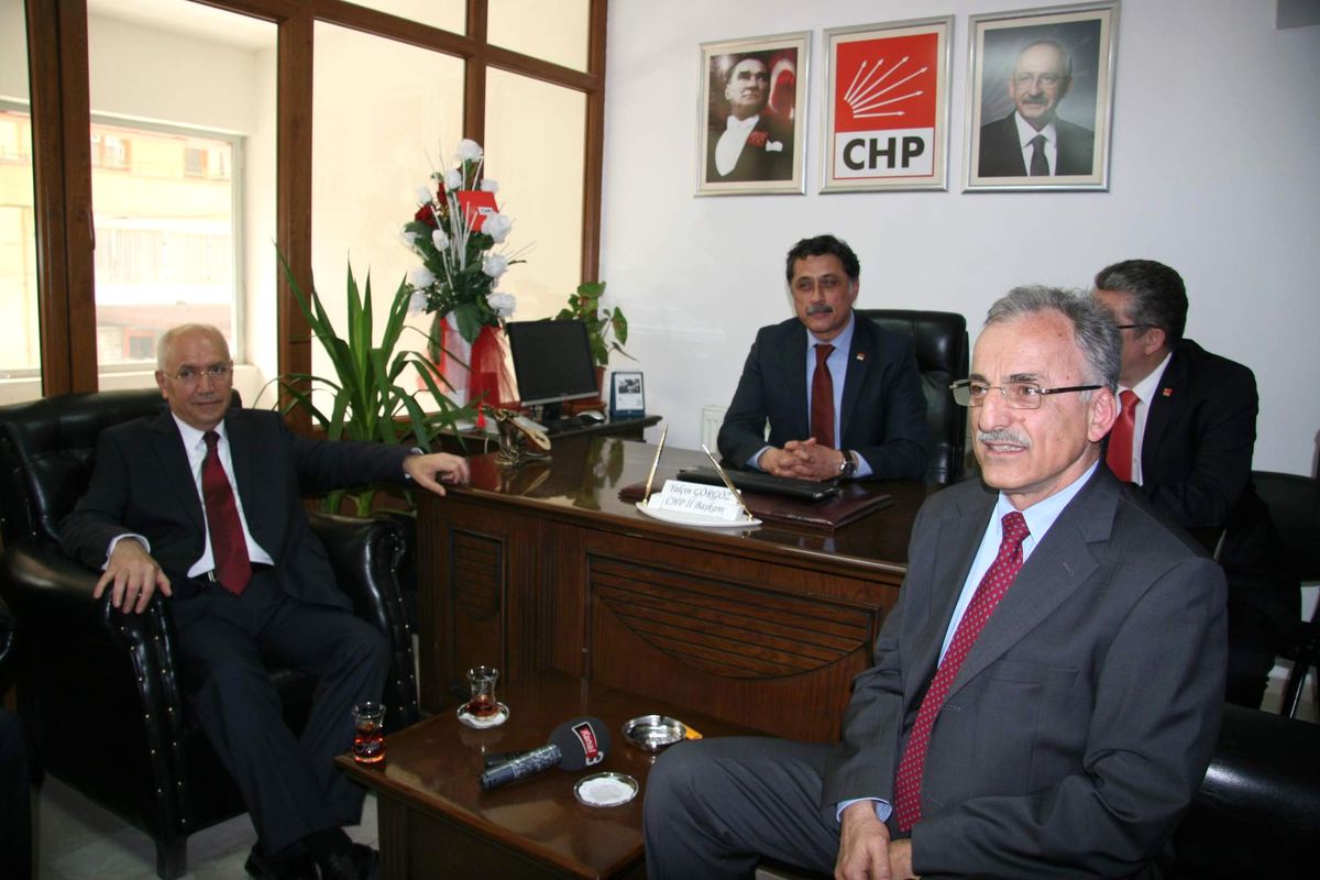 CHP Parti Meclis Üyesi Karayalçın Afyonkarahisar\'da