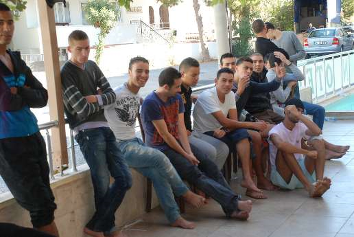 Didim\'de Sahil Güvenlik 34 Kaçak Göçmeni Yakaladı