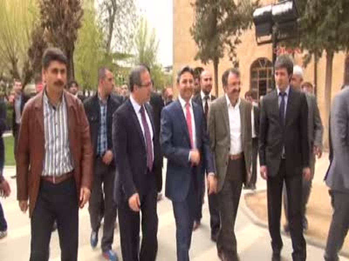 Siyasi Partiler Sürece Destek Vermeli