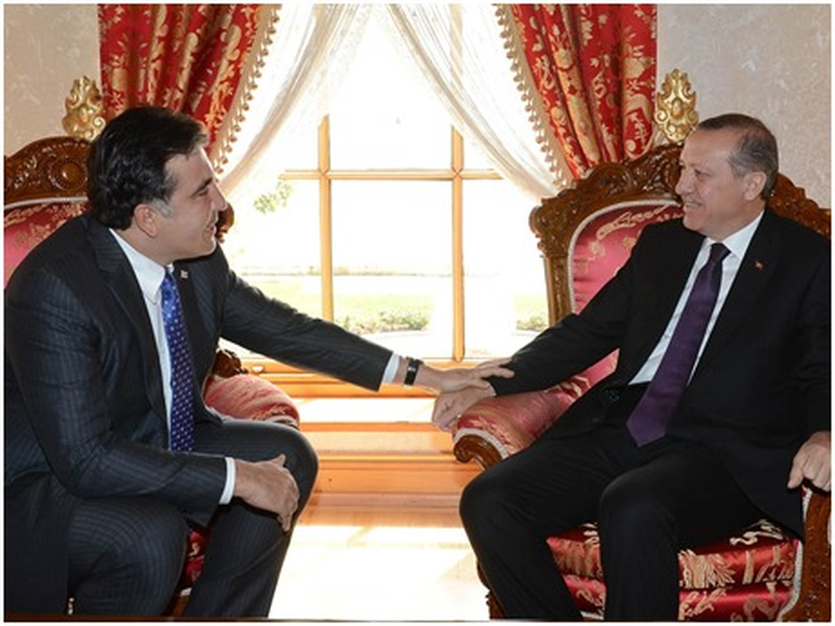 Erdoğan-Saakaşvili Görüşmesi Başladı