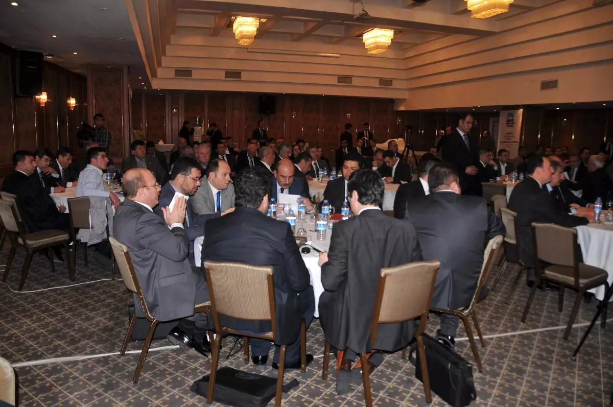 Gaziantep\'te "Kent Ekonomileri Forumu" Düzenlendi