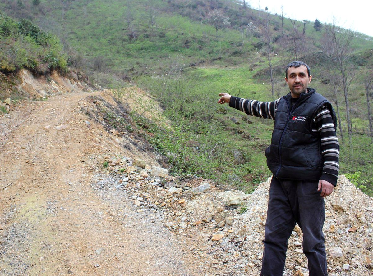 Kendi İmkanlarıyla Yaptıkları Yolla Başları Dertte