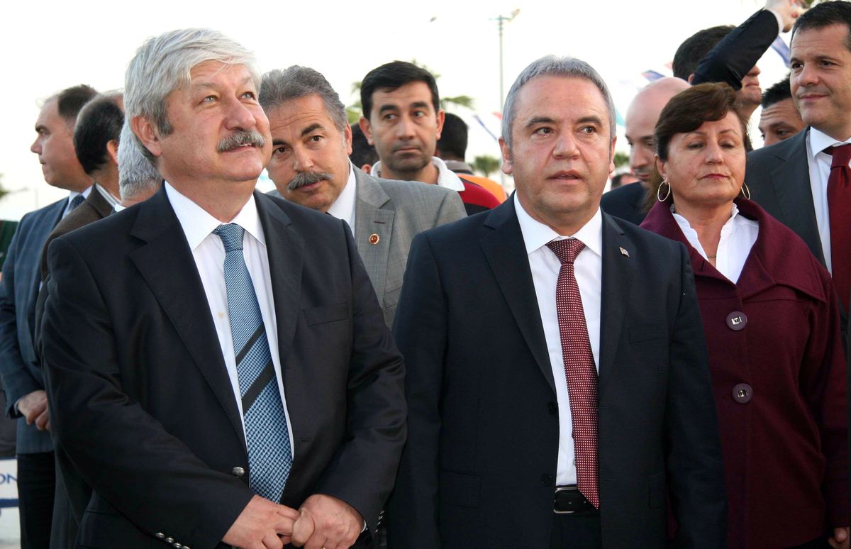 Konyaaltı\'nda Gaz Şöleni