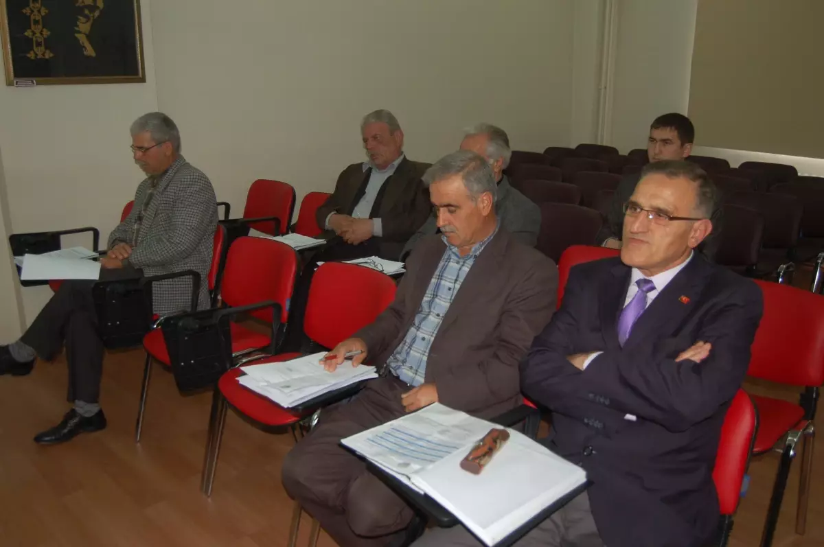 Lapseki Belediye Meclisi Toplandı