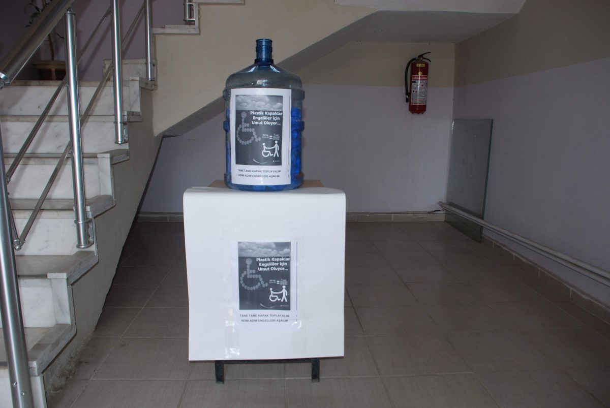 Mavi Kapak Toplama Projesi Çığ Gibi Büyüyor