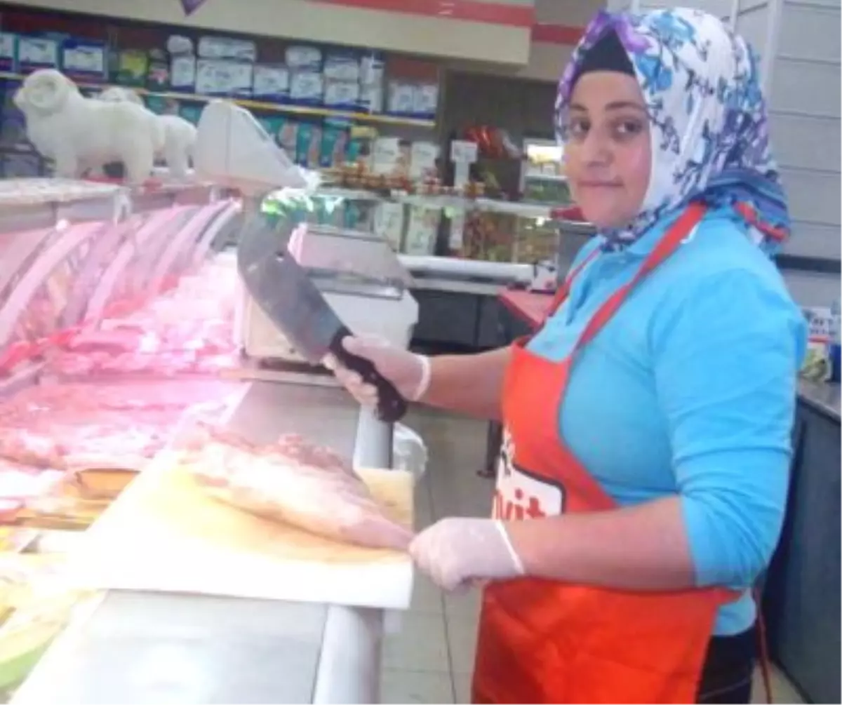 (Özel Haber) Ojeli Parmaklar Kasaplık Yapıyor