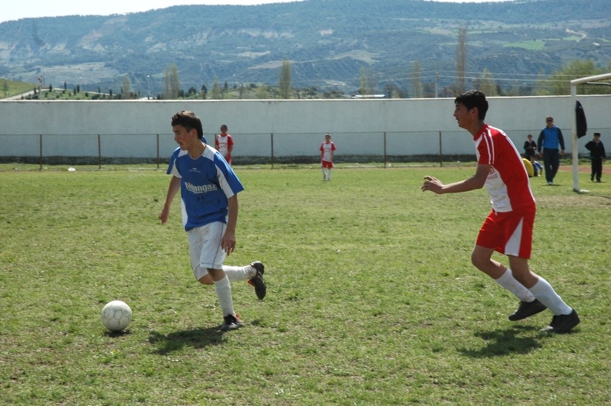Selendi\'de Yıldız Erkekler Futbol Turnuvası\'nda Şampiyonu Ybo Oldu