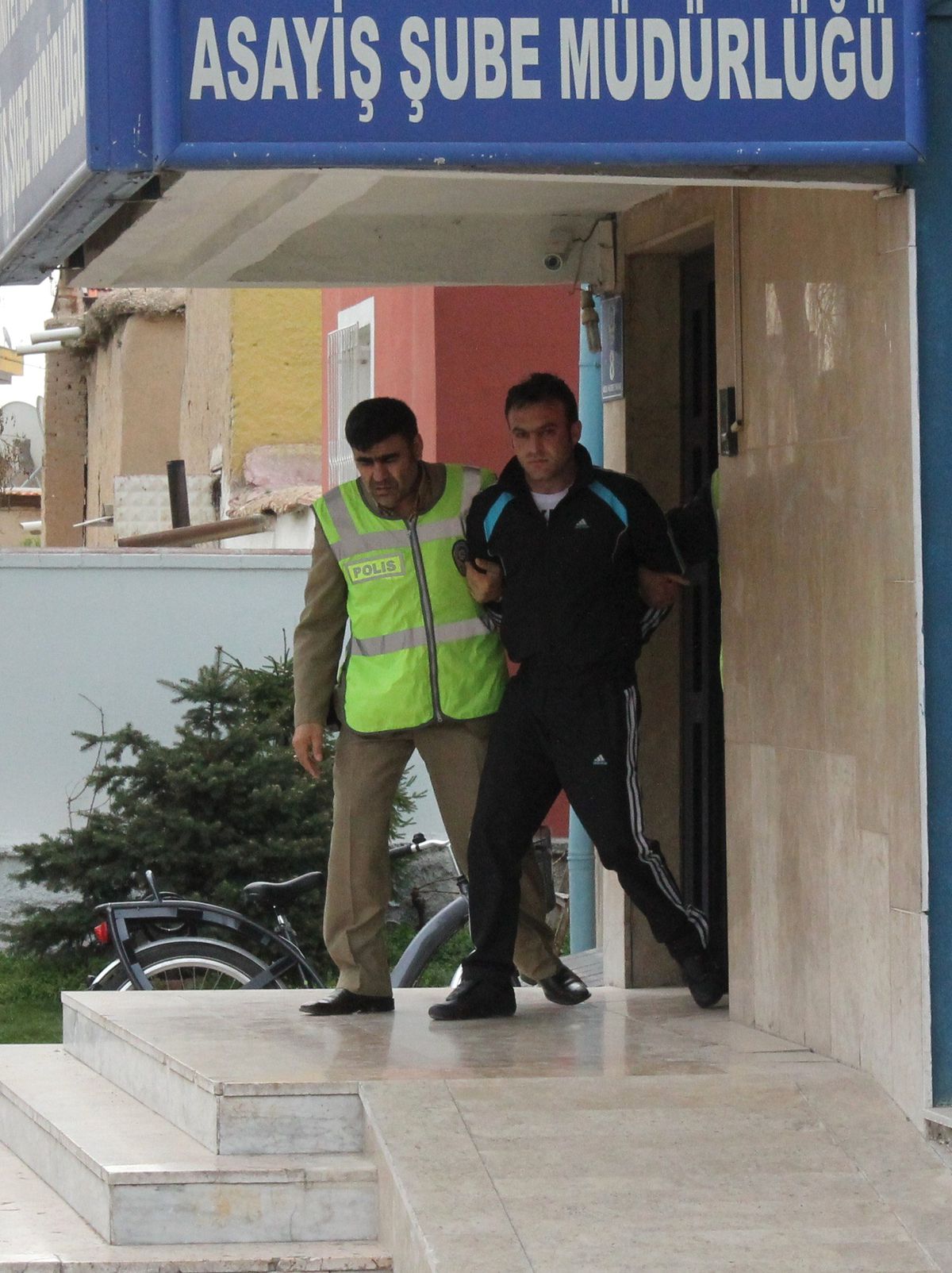 2 Milyonla Kaçan Şoför Kıbrıs Yolunda Yakalandı