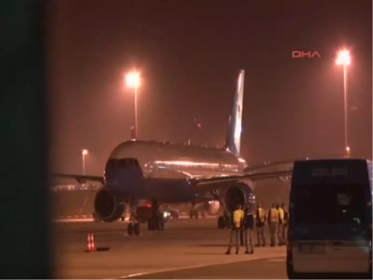 2abd Dışişleri Bakanı John Kerry İstanbul\'da Çağatay Kenarlı / İstanbul Dha ABD Dışişleri Bakanı...