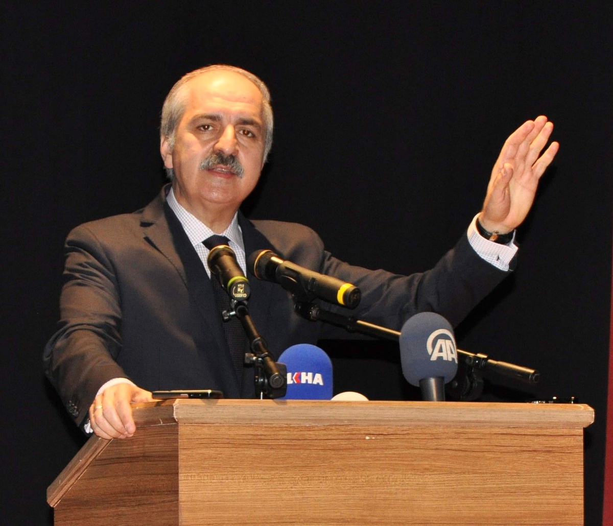 AK Parti Genel Başkan Yardımcısı Kurtulmuş, Düzce\'de Açıklaması