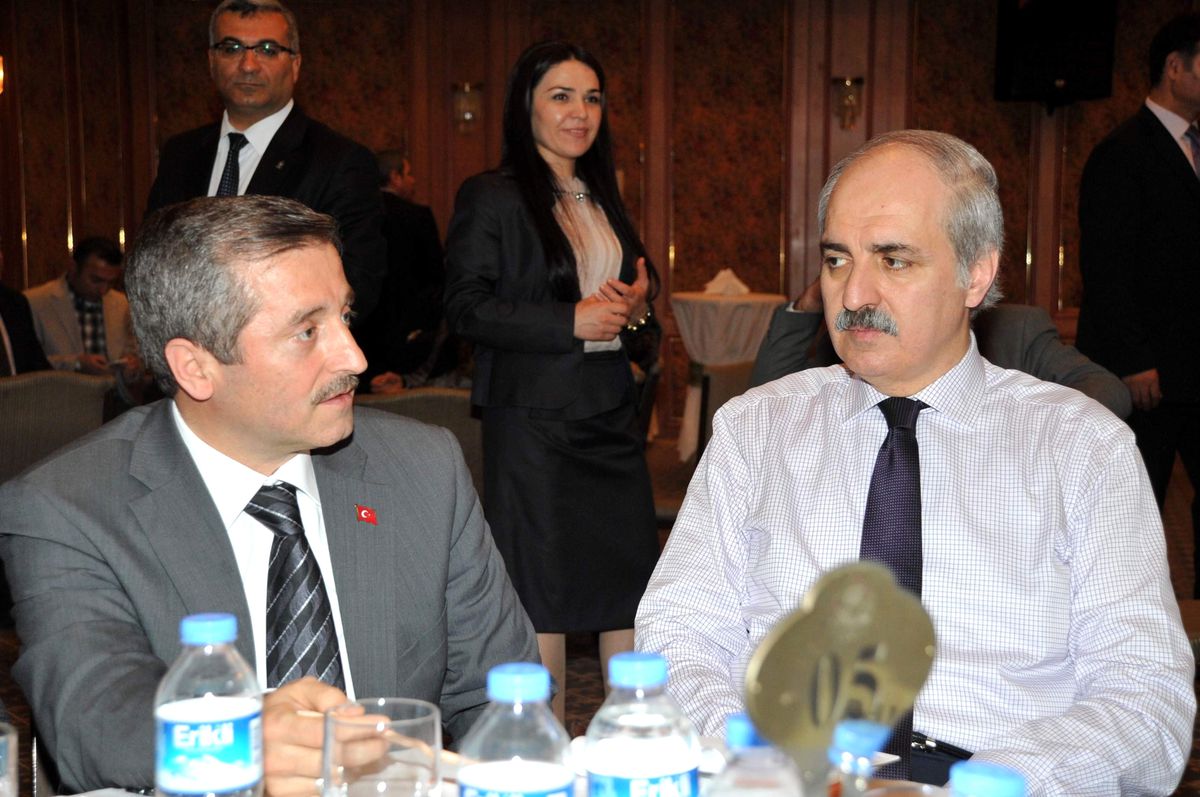 AK Parti Genel Başkan Yardımcısı Numan Kurtulmuş\'tan, Şahinbey Belediyesine Övgü