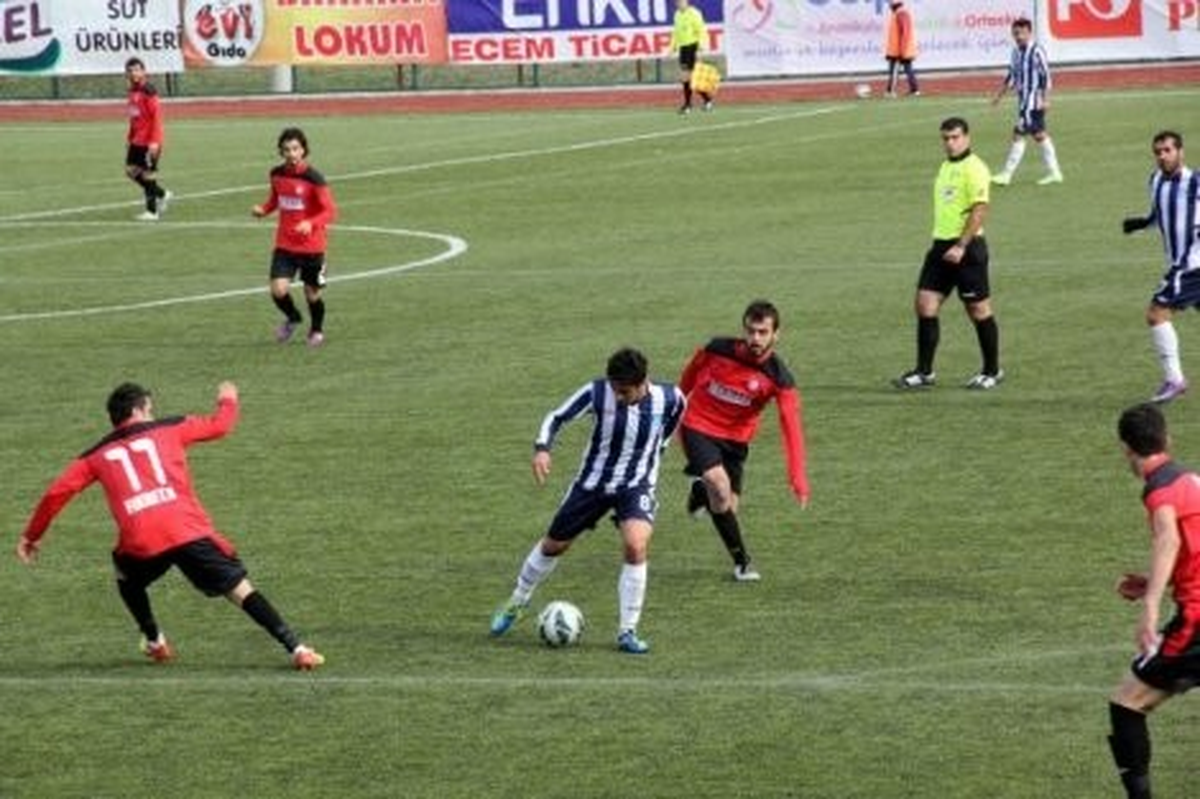 Akyurtspor\'dan Bartınspor\'a Ağır Darbe