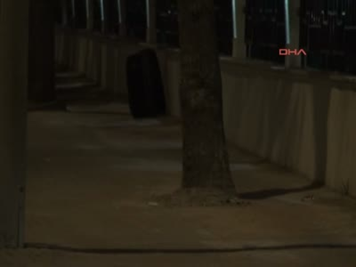Cadde Üzerinde Şüpheli Paket Paniği