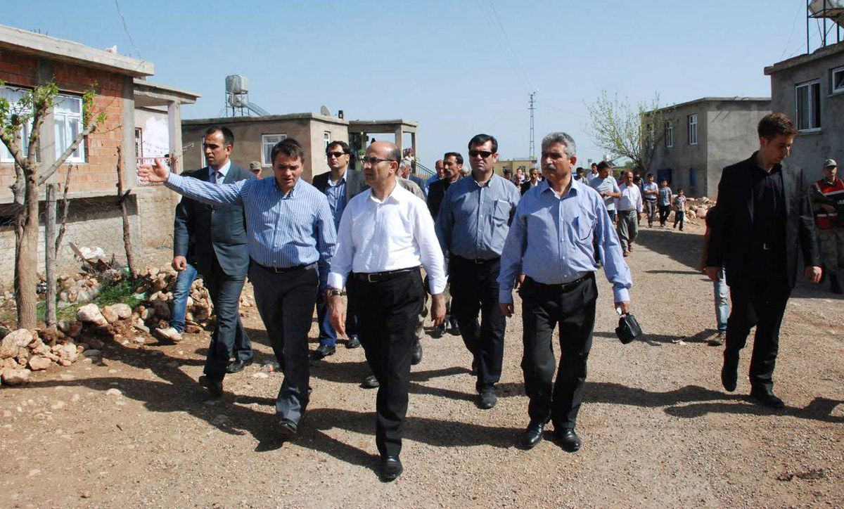 Demirtaş\'tan İlçe Ziyaretleri