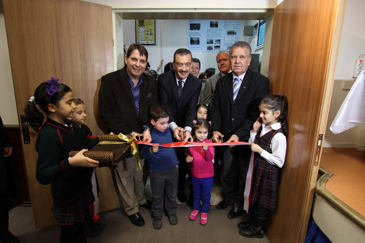 Devlet, Millet ve Yerel Yönetim El Ele