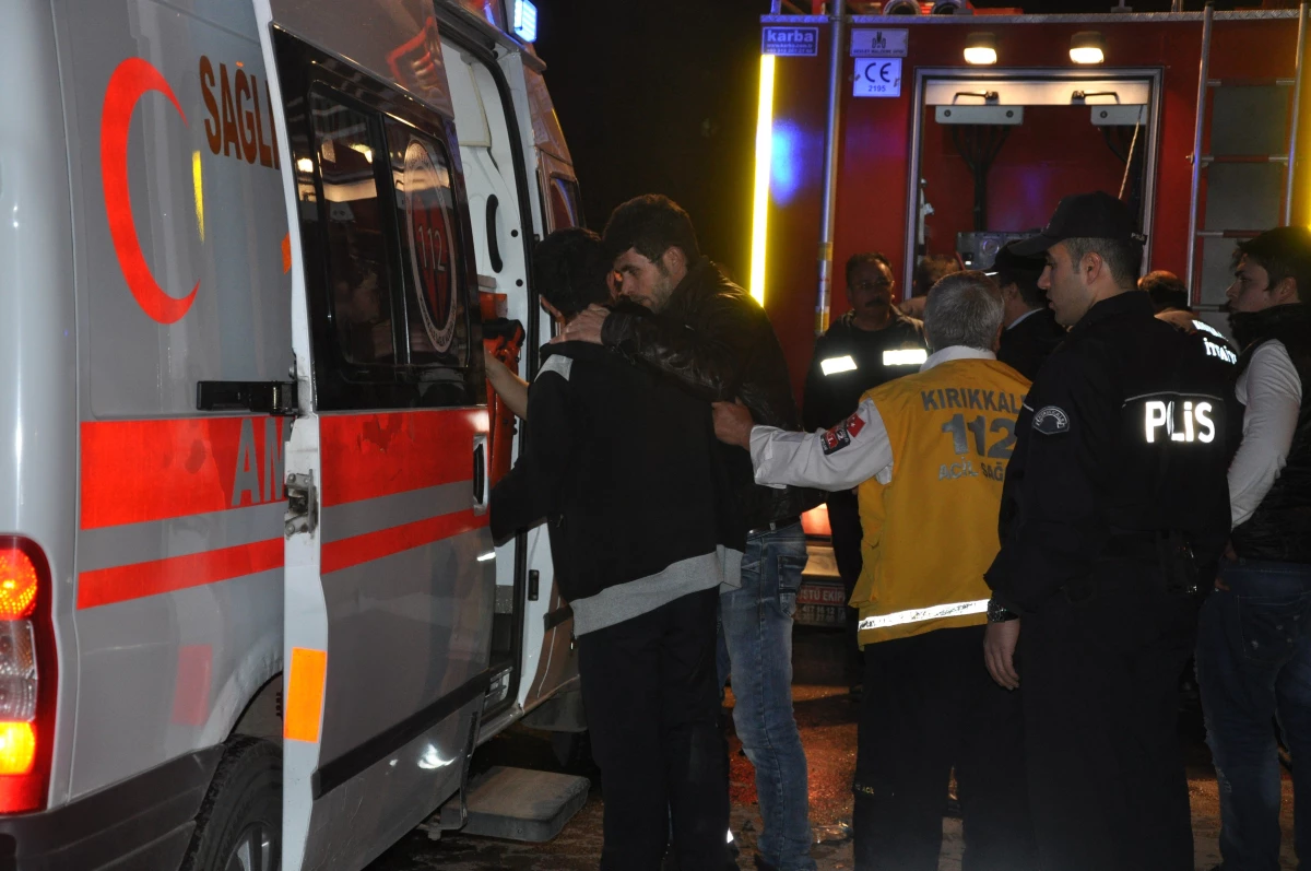 Kırıkkale\'de Zircirleme Trafik Kazası: 4 Yaralı