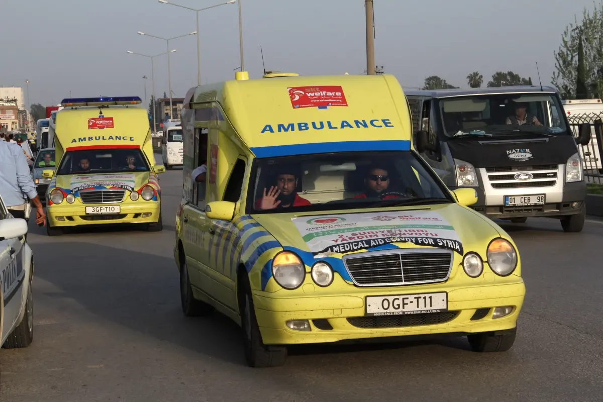 Suriye'ye Giden Yardım Konvoyu Adana'da