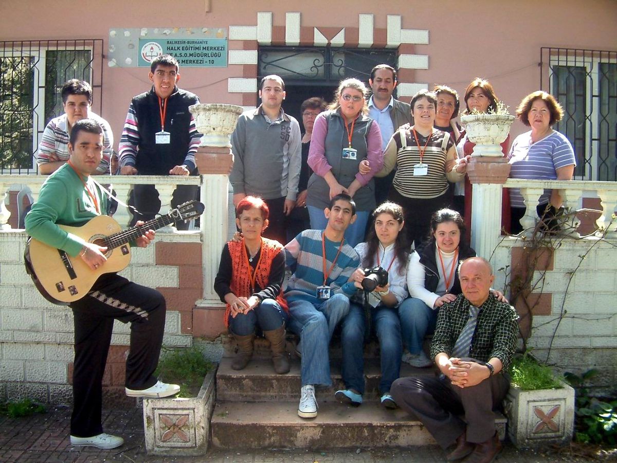 Zihinsel Engellilere Fotoğraf Eğitimi