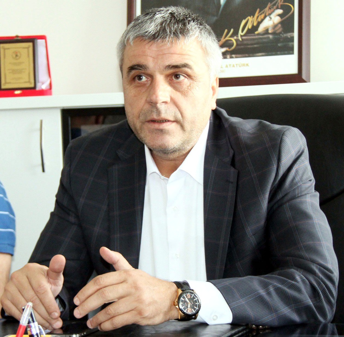 Akhisar Belediyespor\'da Umutlar Yeniden Yeşerdi