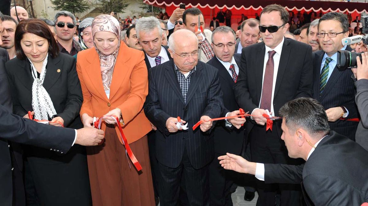 Aliye İzzetbegoviç Parkı Törenle Açıldı