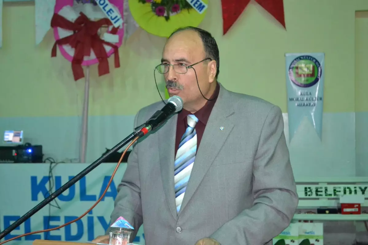 Bahadıroğlu Kula\'da Konferans Verdi