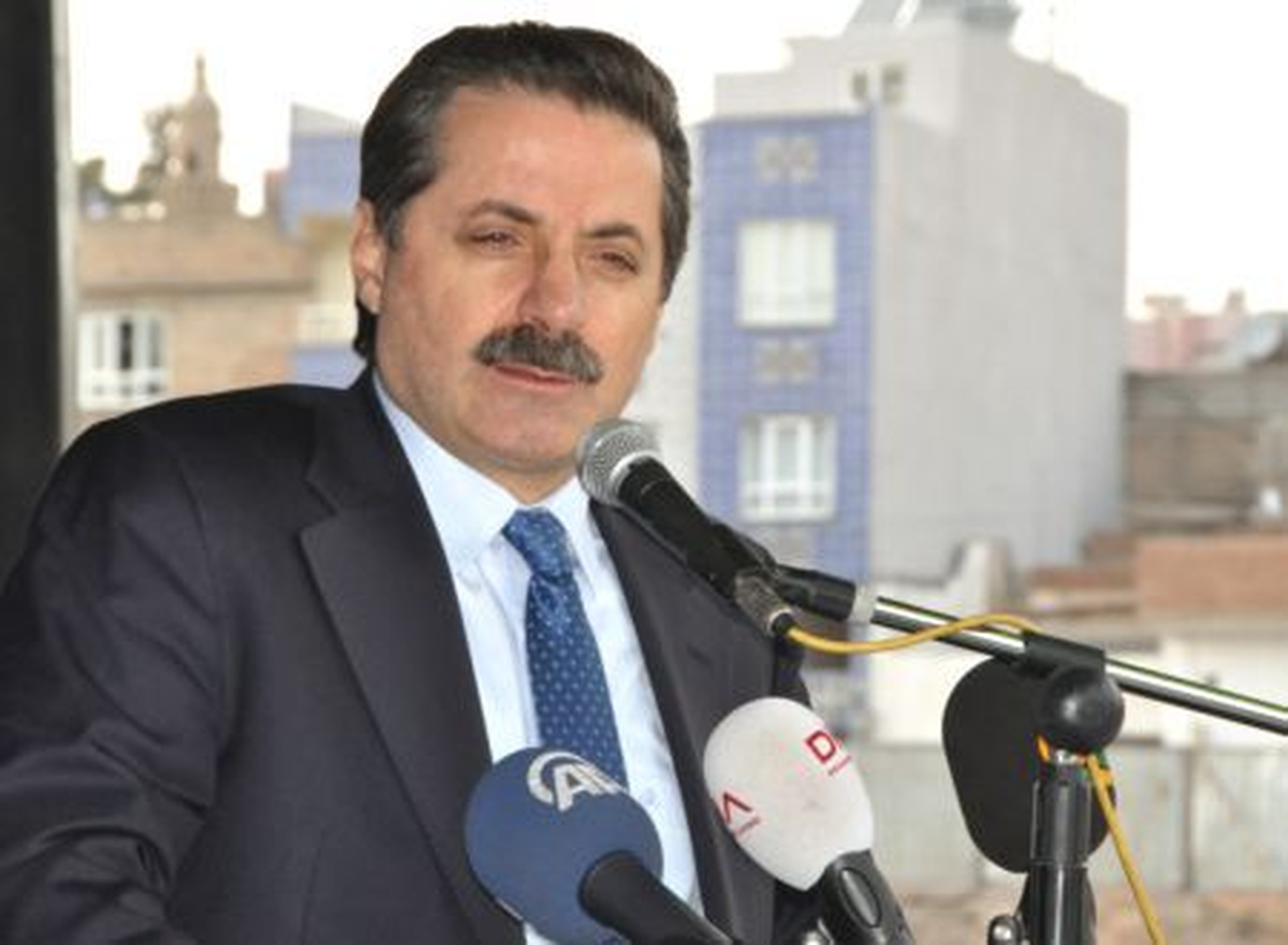 Bakan\'dan 4/C\'li Sözleşmelilere Müjde