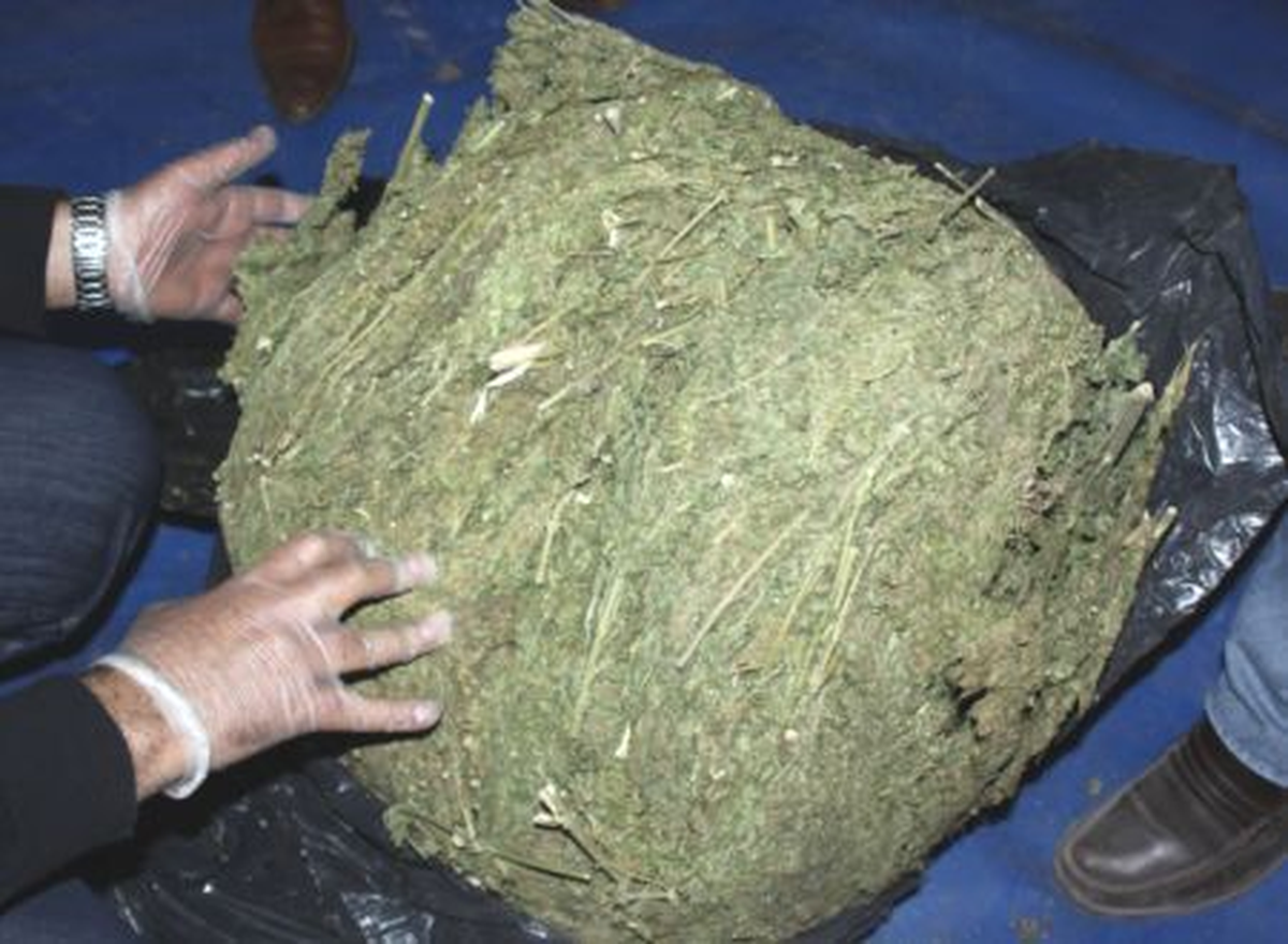 Batman\'da 9 Kilo 495 Gram Esrar Ele Geçirildi