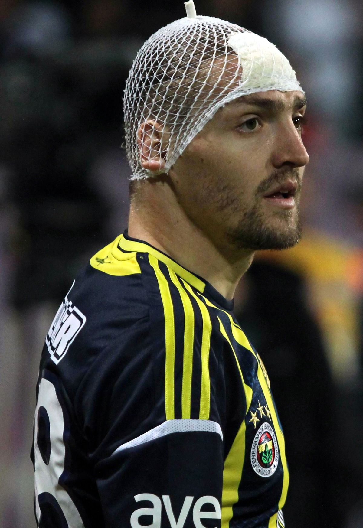 Caner\'i Yaralayan Taraftar Aranıyor