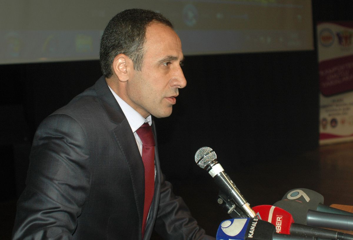 Elazığ\'da \'Kampüsten Umutlu Yarınlara\' Projesi
