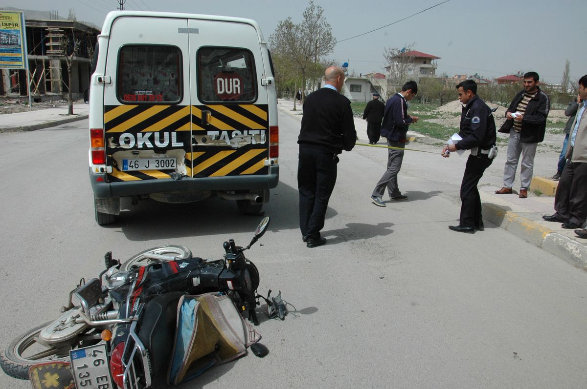 Elbistan\'da Trafik Kazası: 1 Yaralı