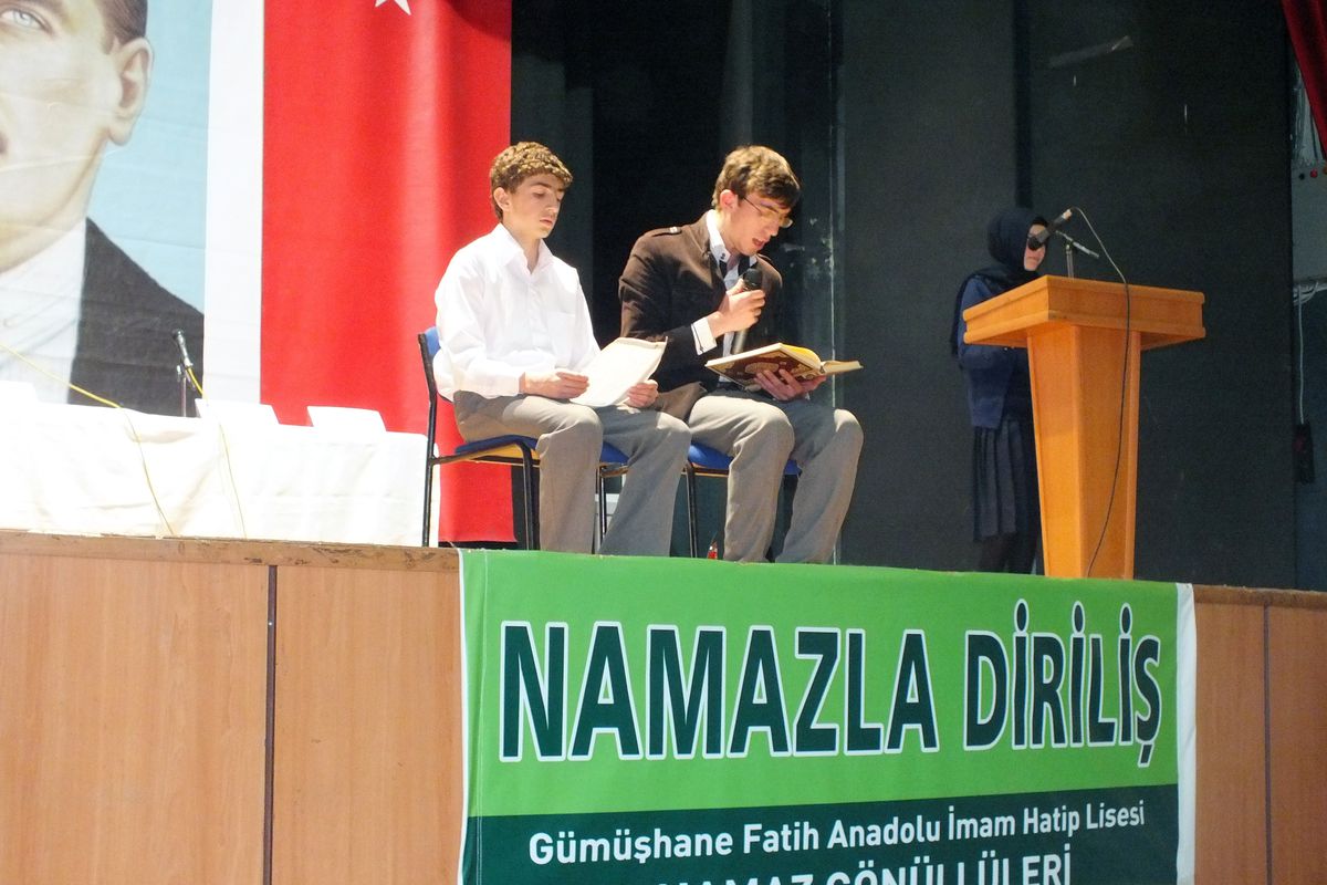 Gümüşhane\'de Namazla Diriliş Programı Düzenlendi