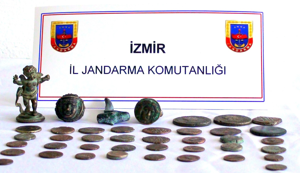 Jandarmadan Tarihi Eser Kaçakçılarına Operasyon