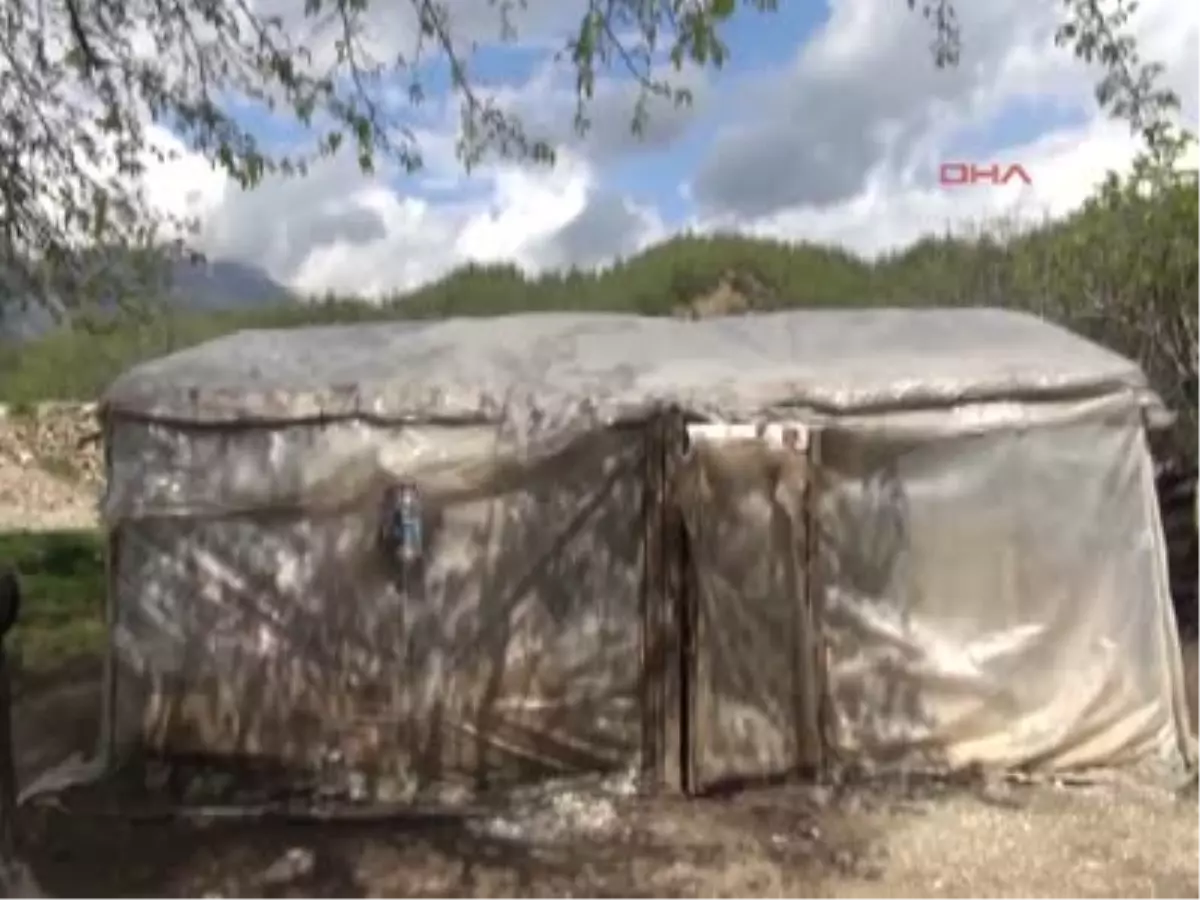 Yoksul Aileye Sıcak Bir Yuva