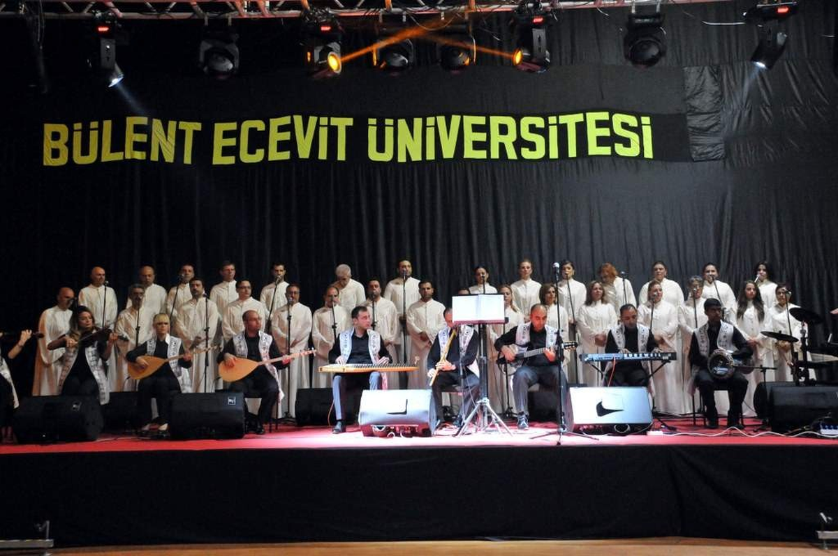 Medeniyetler Korosundan Muhteşem Konser