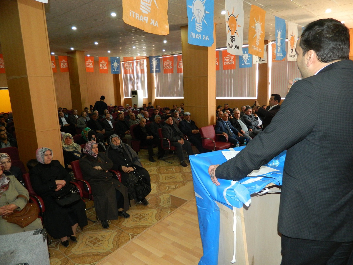 Milletvekili Bilici Erciş İlçe Teşkilatı İstişare Toplantısı\'na Katıldı
