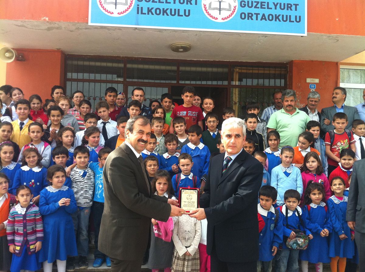Öğrencilerden Başkan Tekin\'e Teşekkür