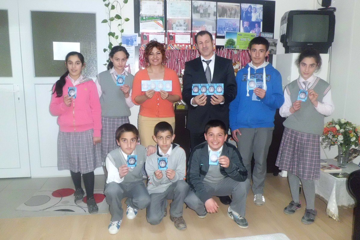 Örnek Öğrencilere Buz Pateni Ödülü