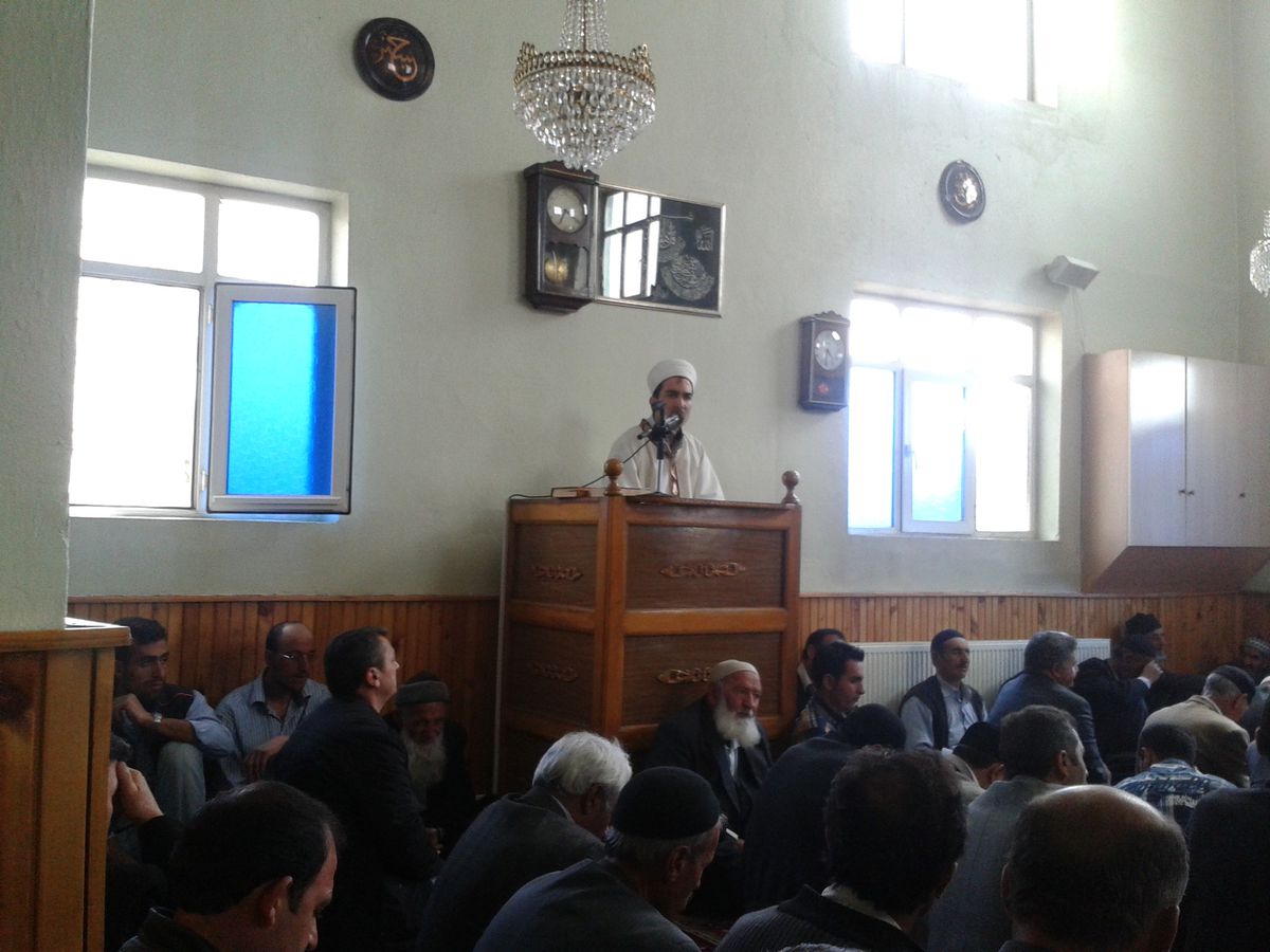 Pasinler\'de Binbir Hatim Duası